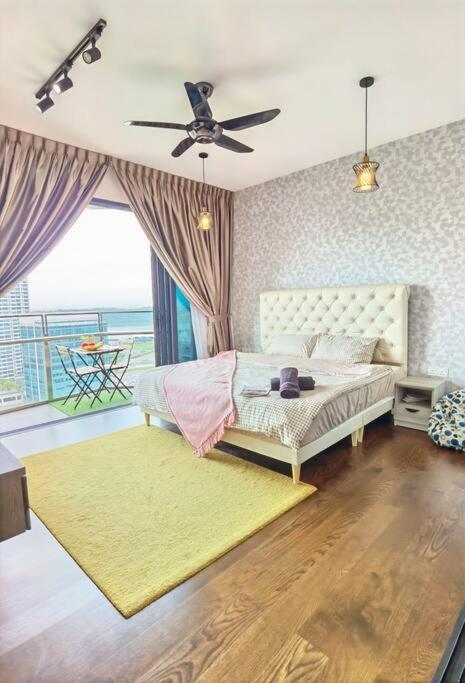 1519 Almas Suites Seaview Sunrise Netflix By Stay นุสาจายา ภายนอก รูปภาพ